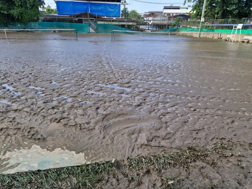 Tennis courts flooded at Chiang Mai Gymkhana Club during 2024 floods